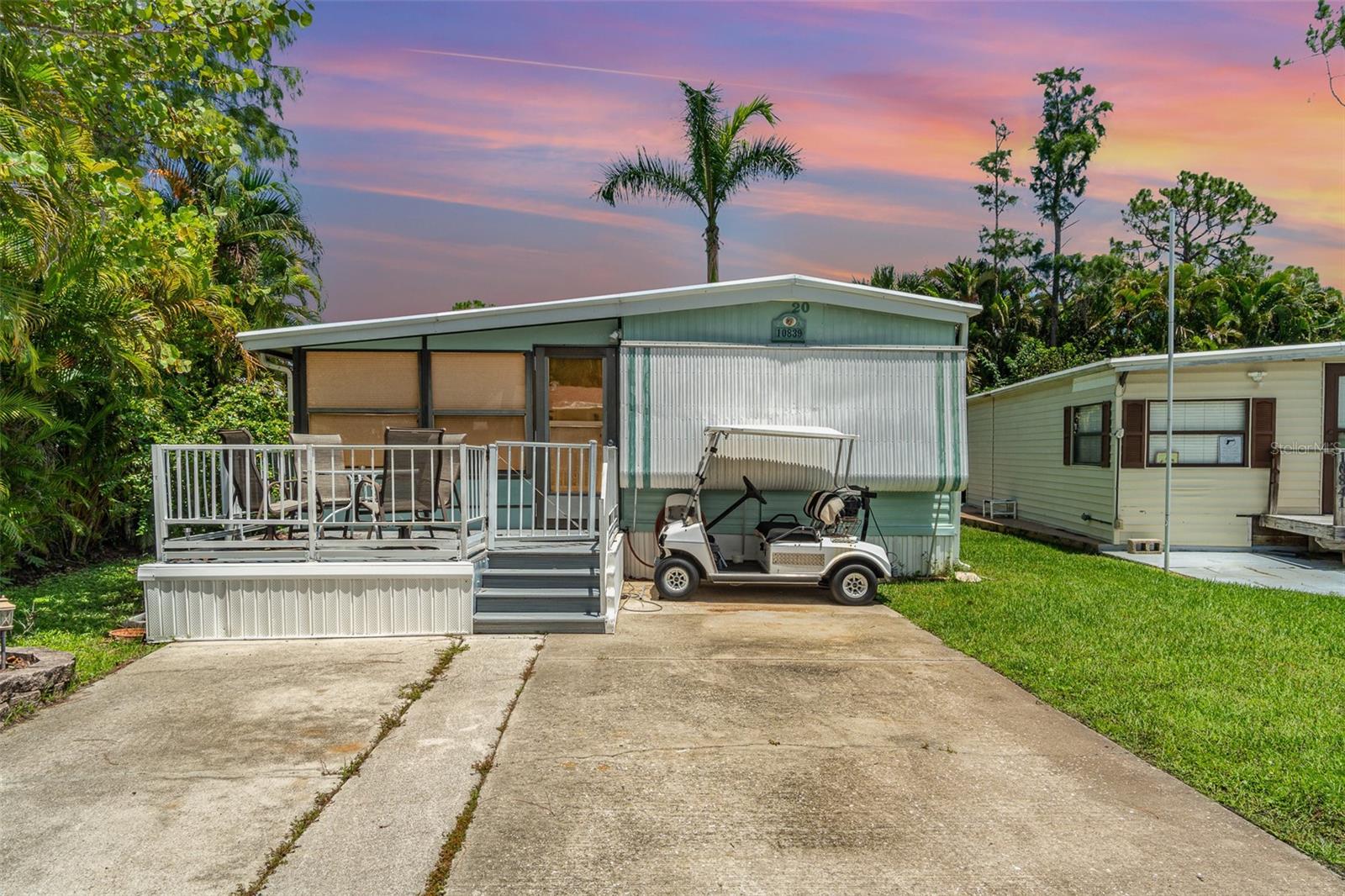 V4943811 Property Photo