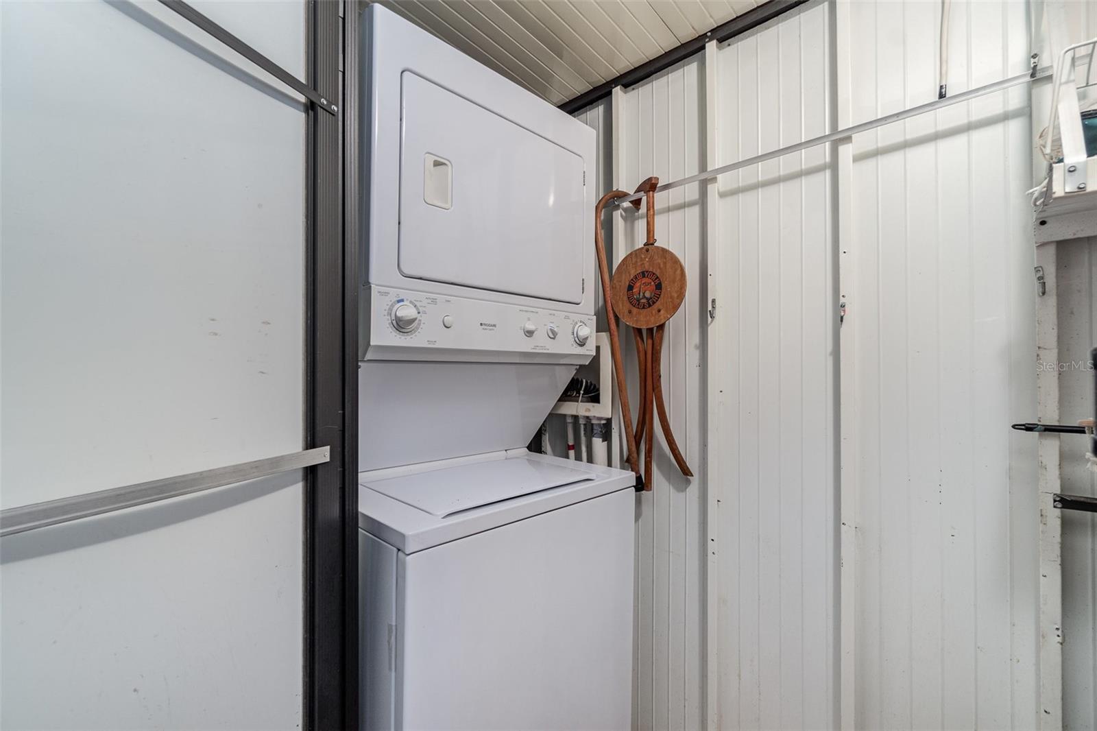 V4943811 Property Photo