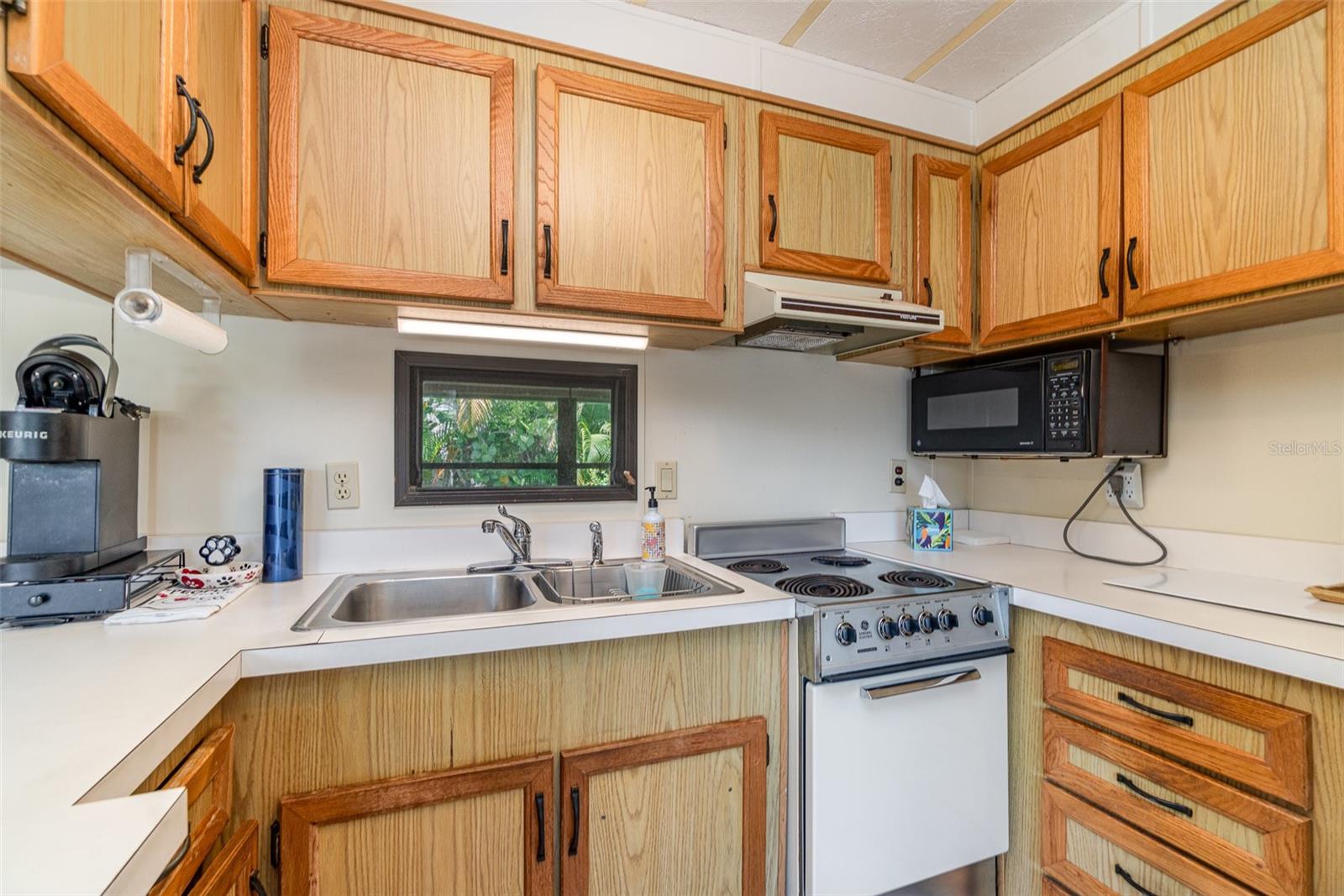 V4943811 Property Photo