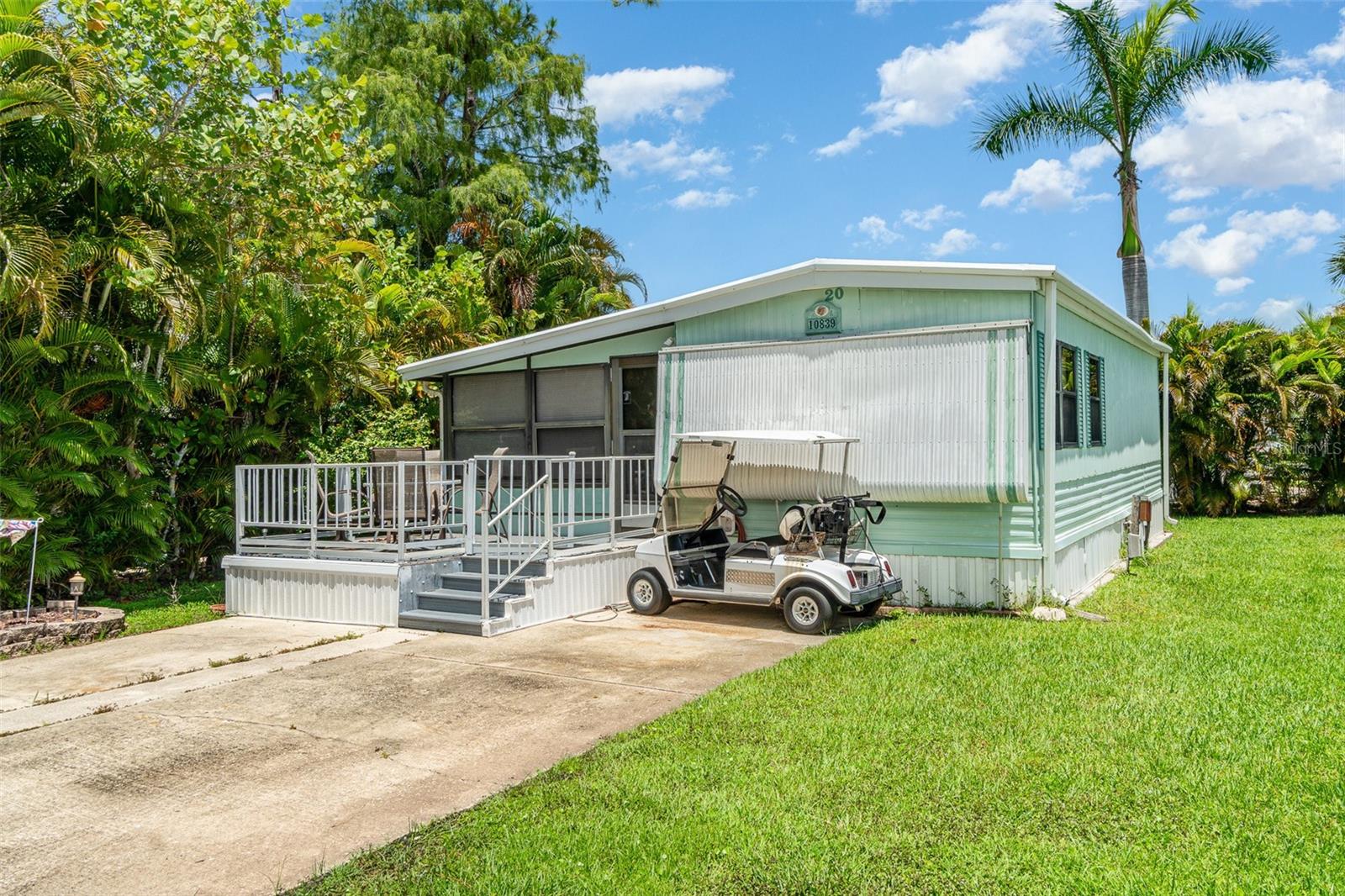 V4943811 Property Photo