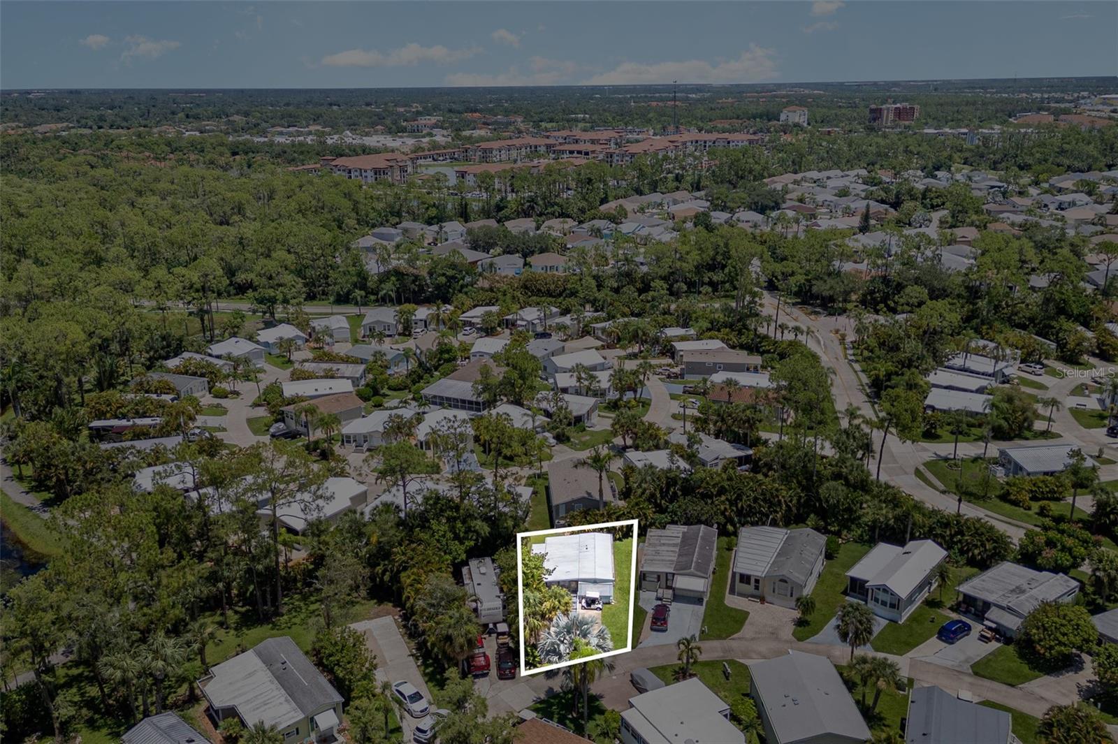 V4943811 Property Photo