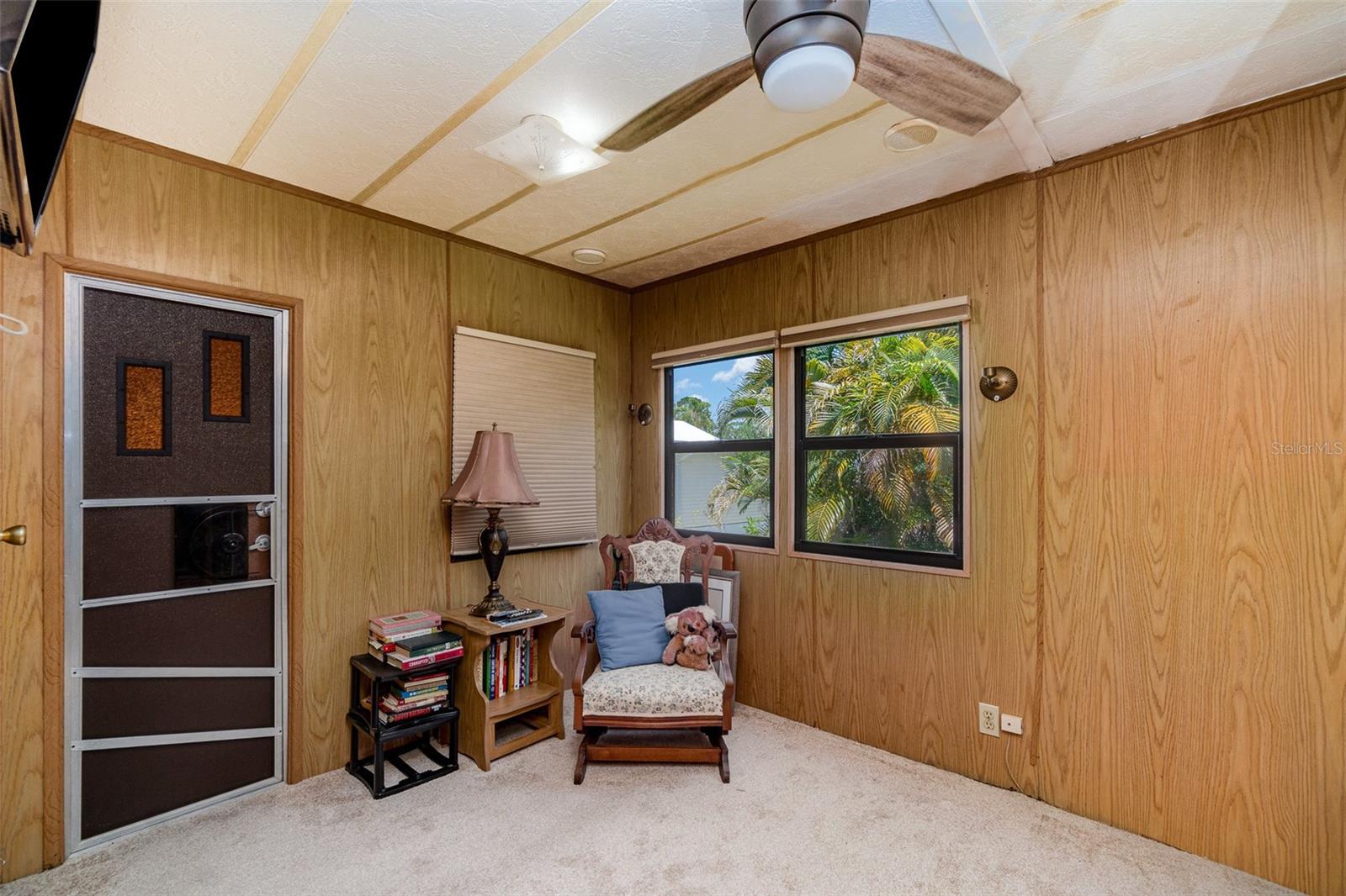 V4943811 Property Photo