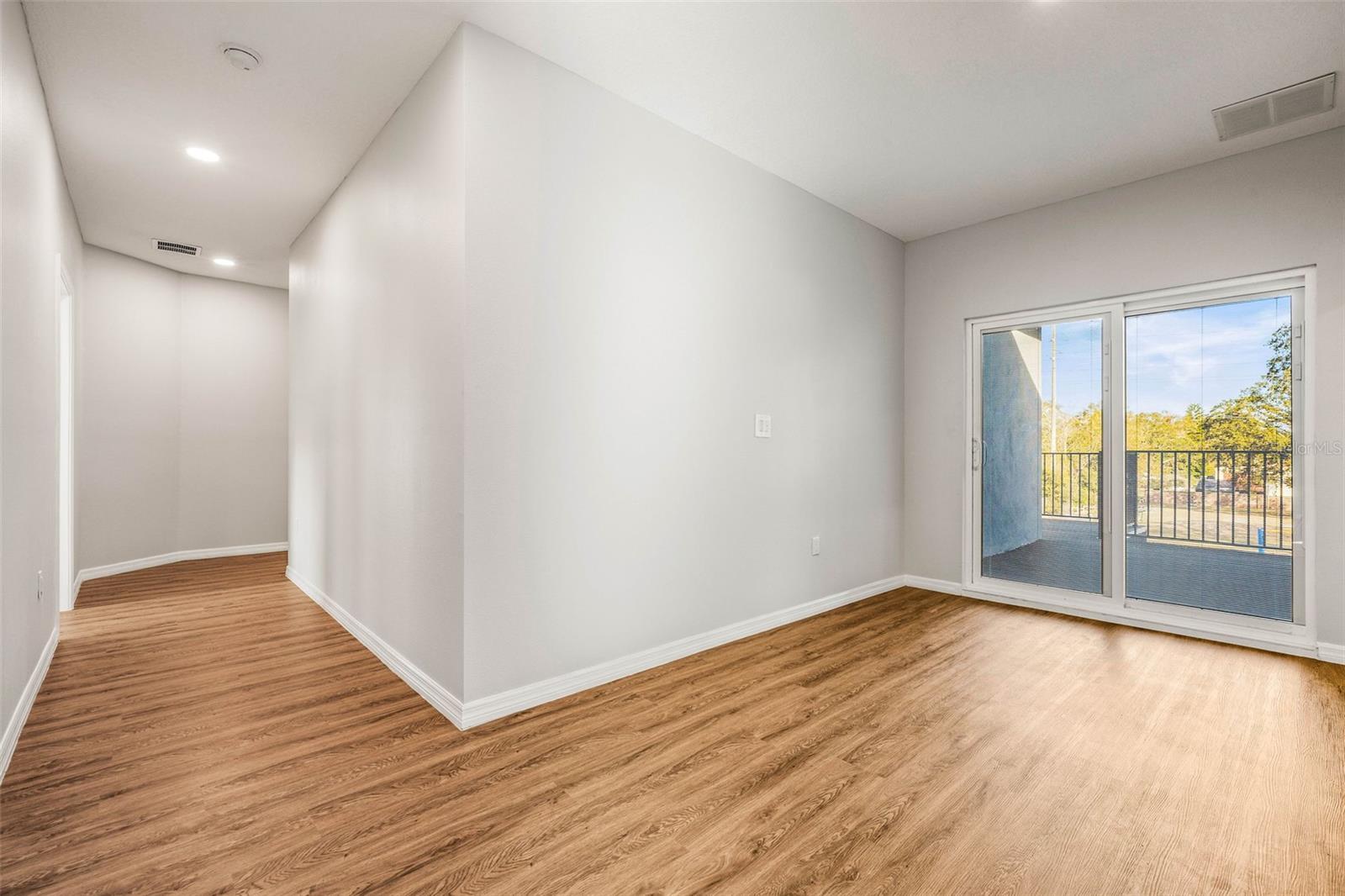 6117 E 113TH AVE, TEMPLE TERRACE, FL, 33617