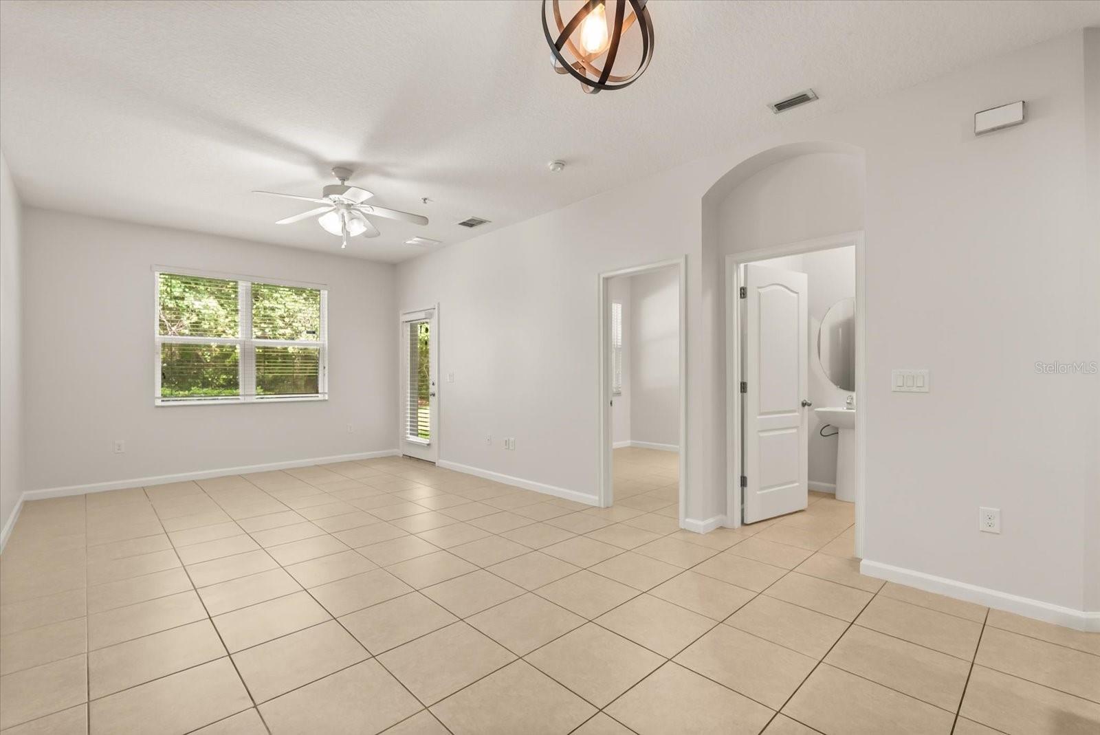 2048 SWITCH GRASS CIR, OCOEE, FL, 34761