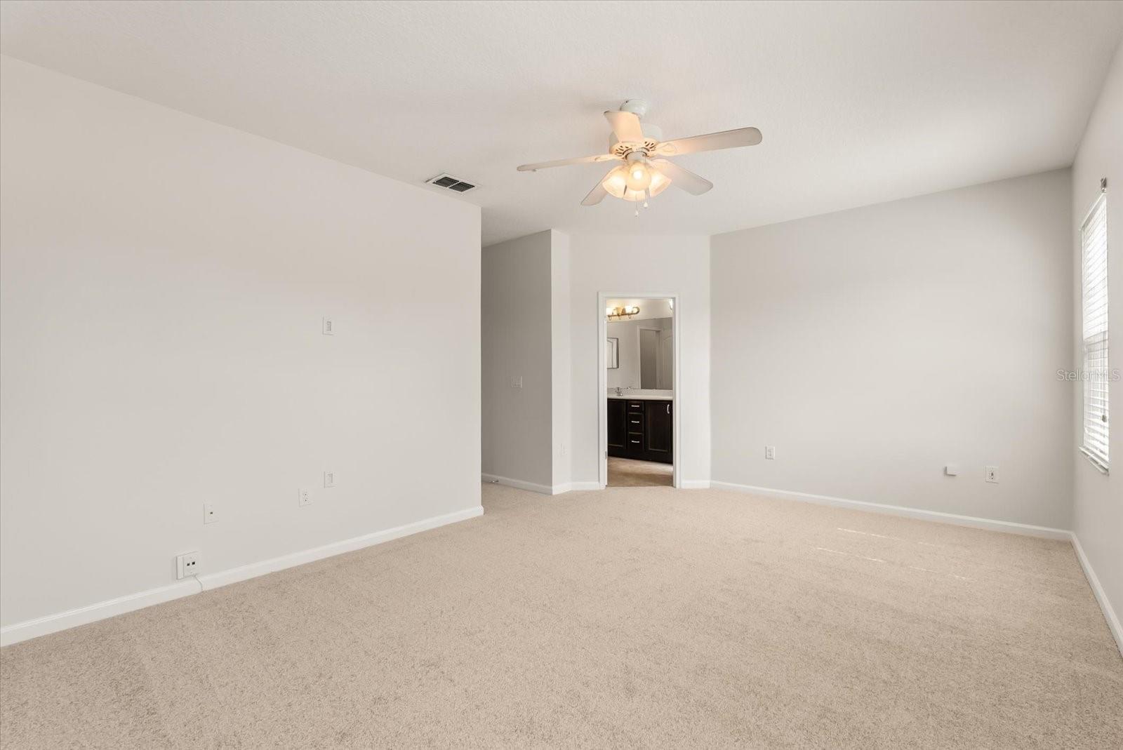 2048 SWITCH GRASS CIR, OCOEE, FL, 34761