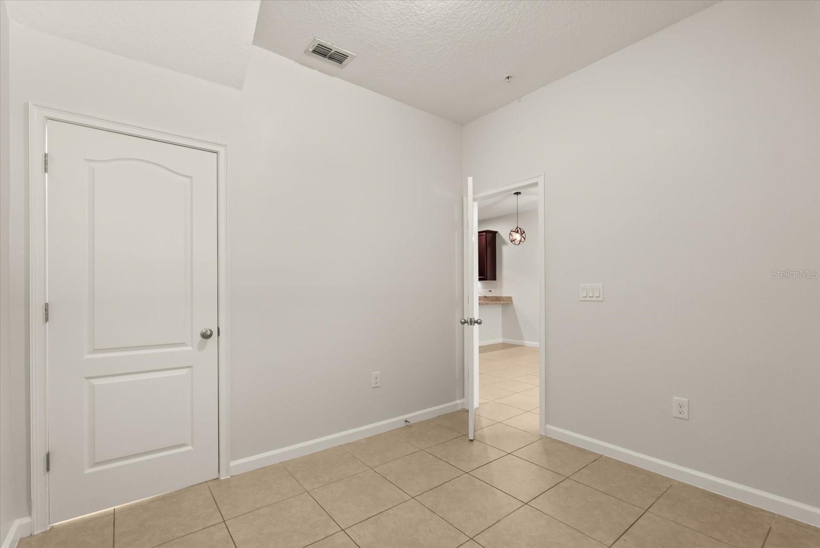 2048 SWITCH GRASS CIR, OCOEE, FL, 34761