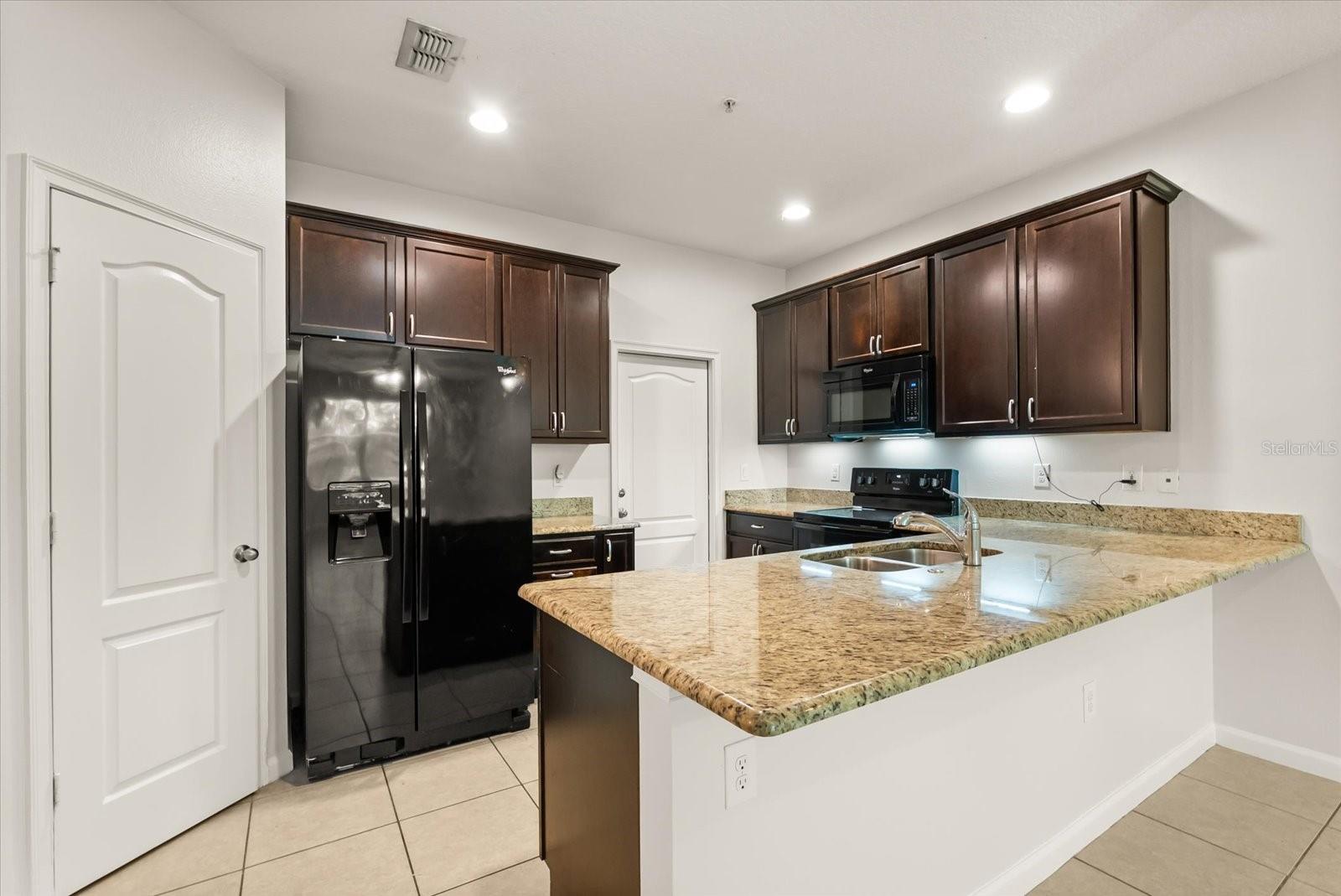 2048 SWITCH GRASS CIR, OCOEE, FL, 34761