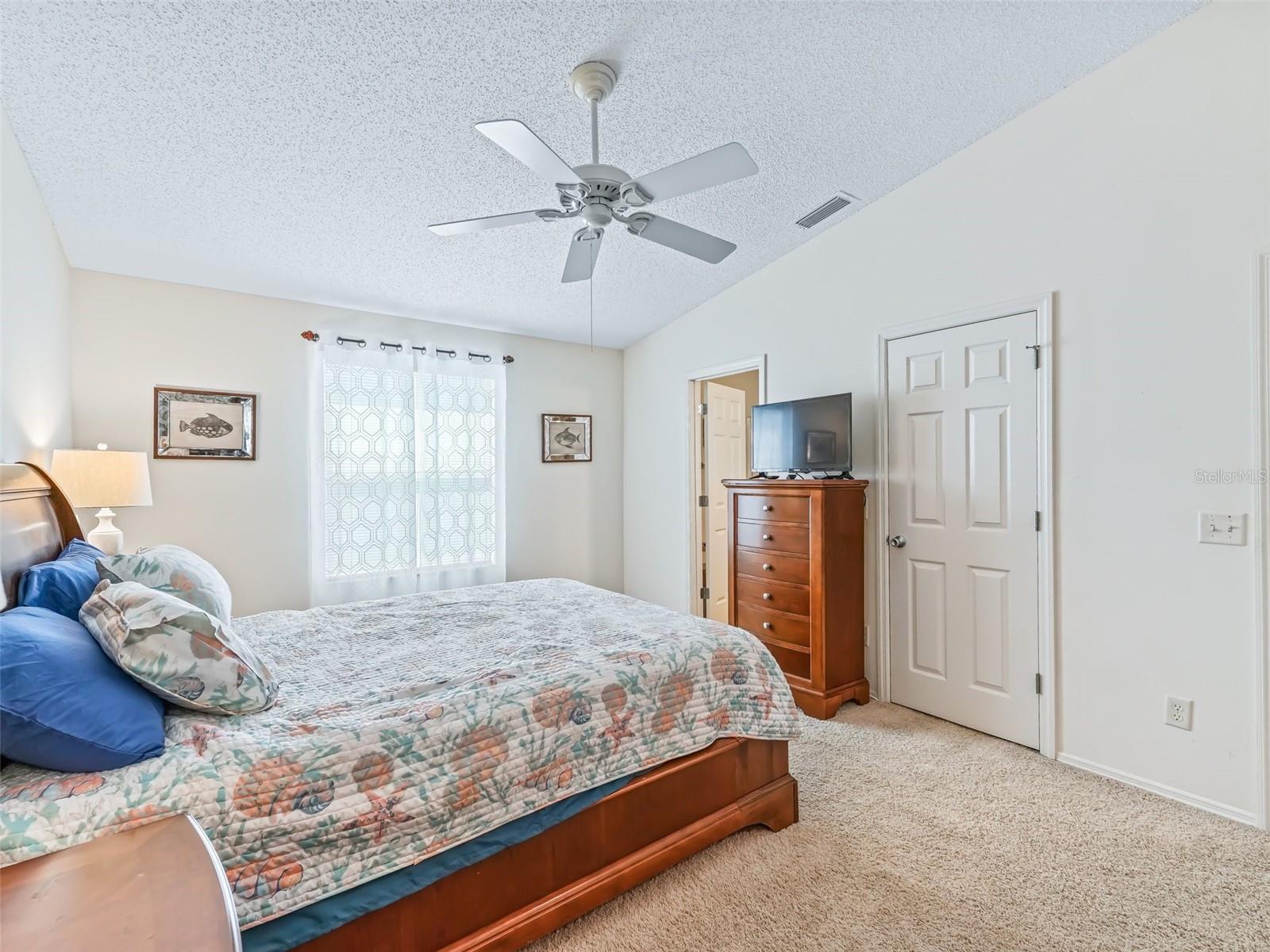 1322 HOLLYBERRY PL, THE VILLAGES, FL, 32162