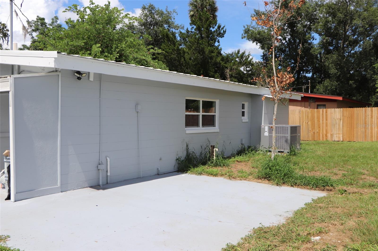 3951 WALKER RD, APOPKA, FL, 32703