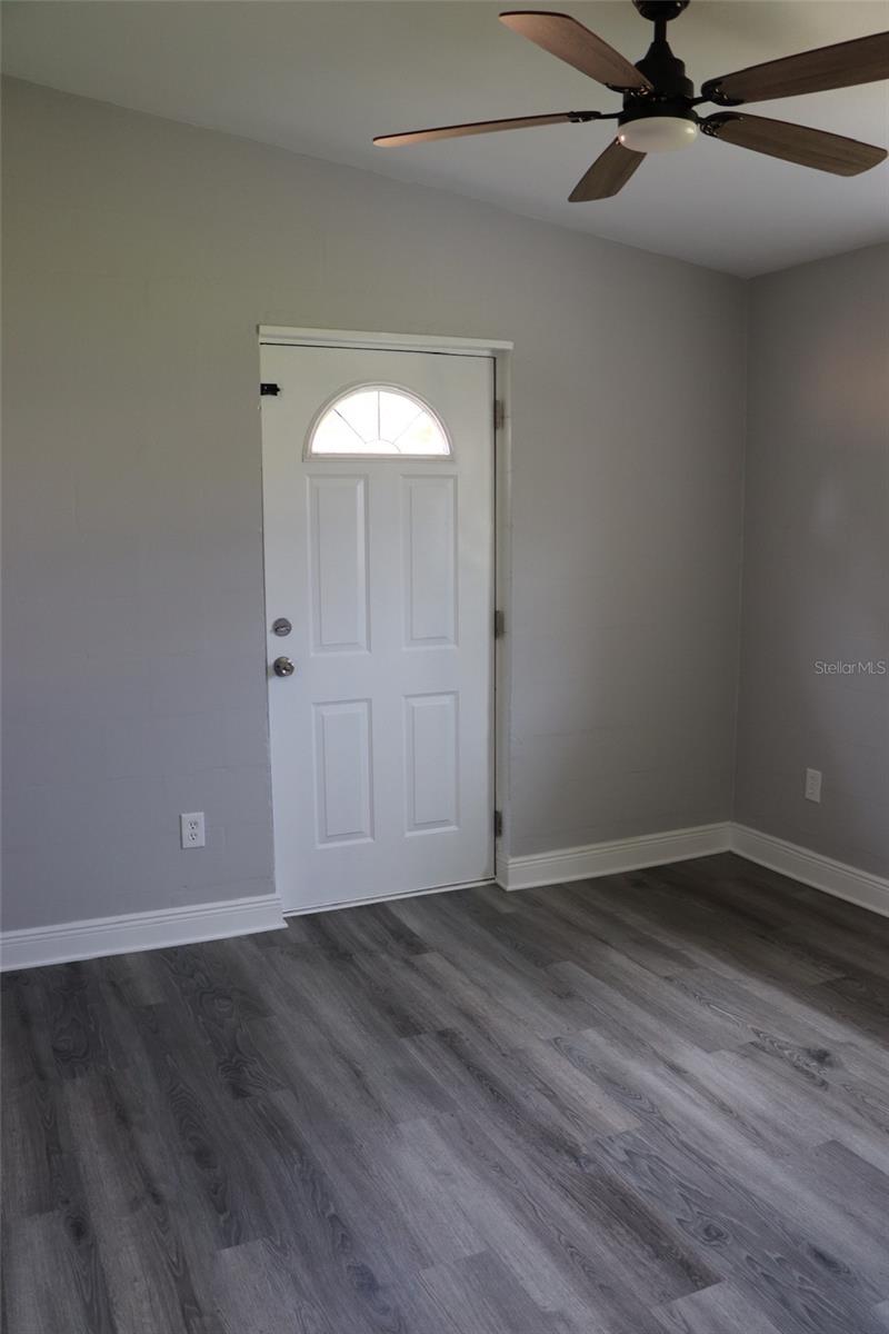 3951 WALKER RD, APOPKA, FL, 32703