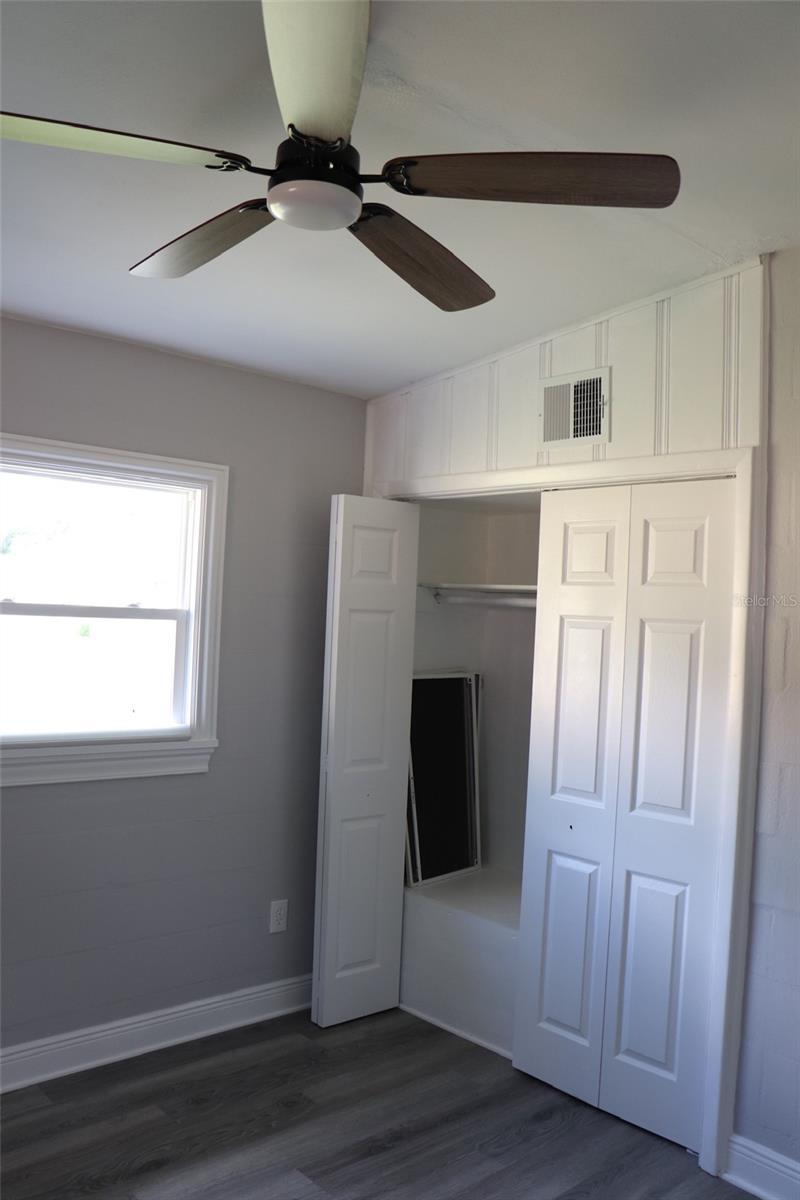 3951 WALKER RD, APOPKA, FL, 32703