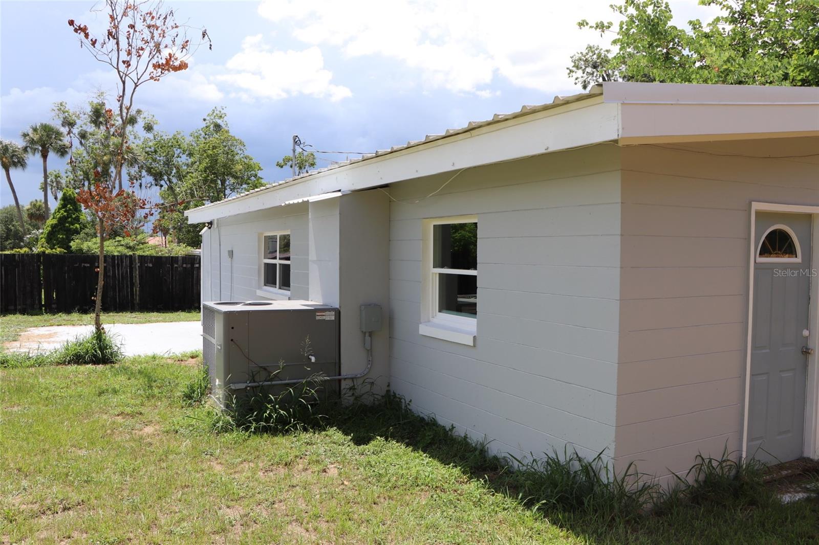 3951 WALKER RD, APOPKA, FL, 32703