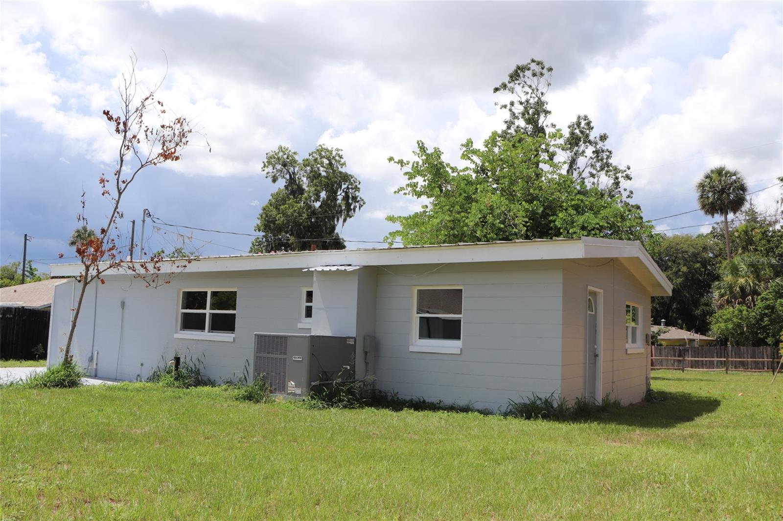 3951 WALKER RD, APOPKA, FL, 32703