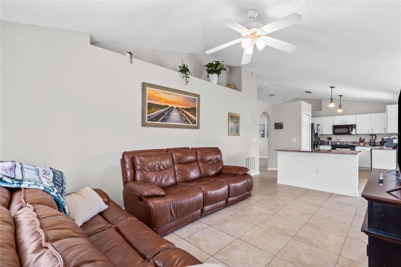 30 EMERSON DR, PALM COAST, FL, 32164