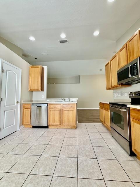 4035 LANGDRUM DR, WESLEY CHAPEL, FL, 33543