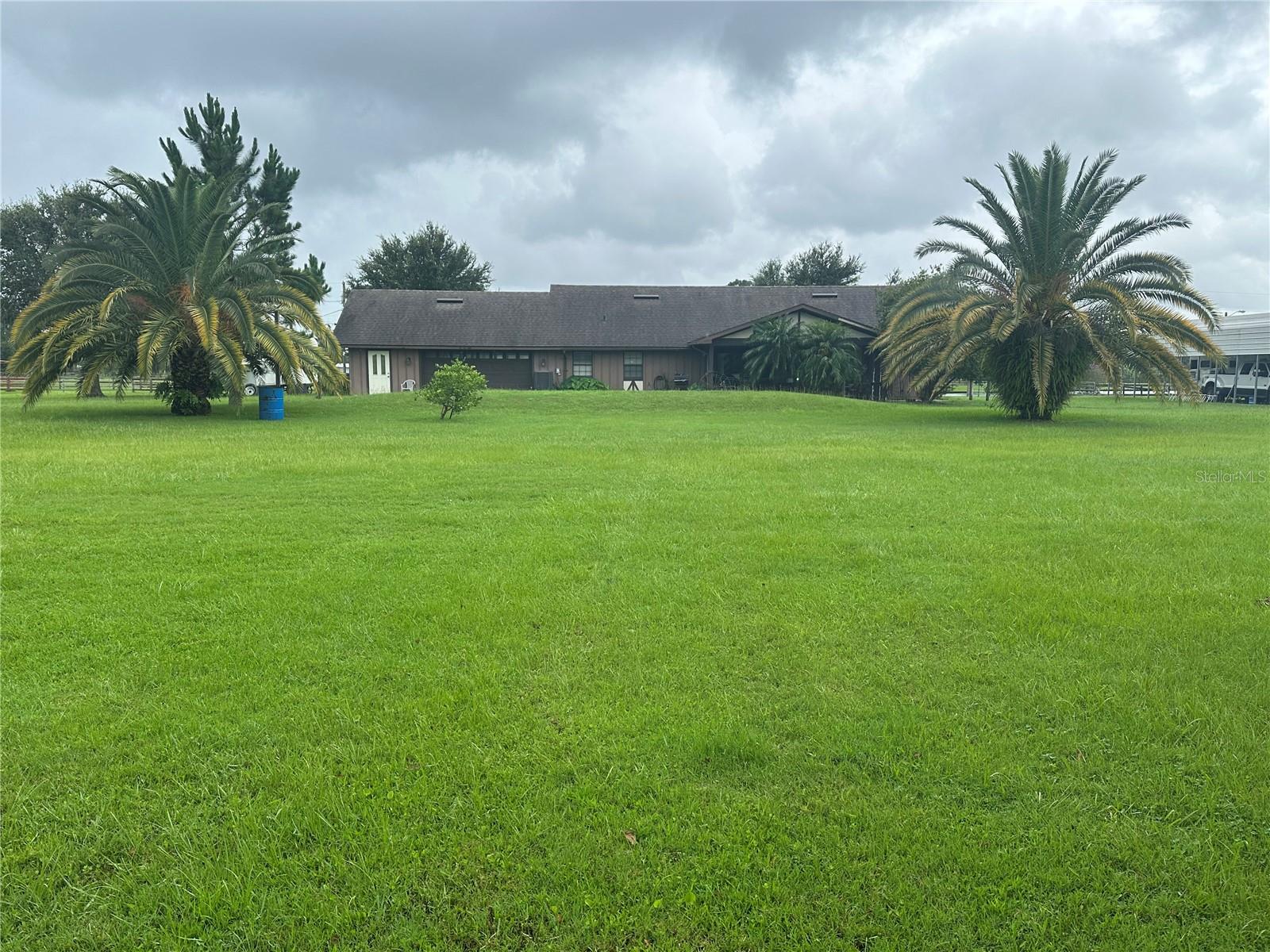 1350 RED COLT CT, ASTOR, FL, 32102
