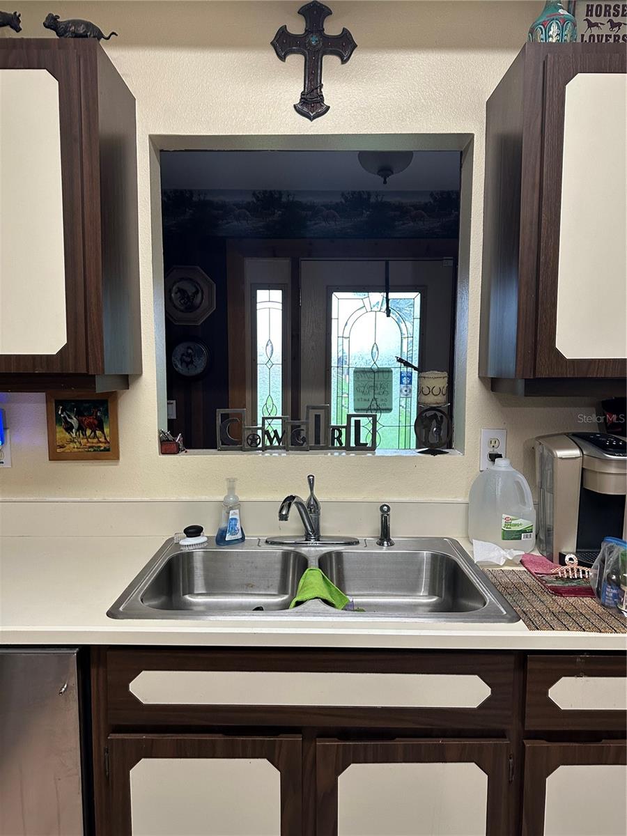 1350 RED COLT CT, ASTOR, FL, 32102