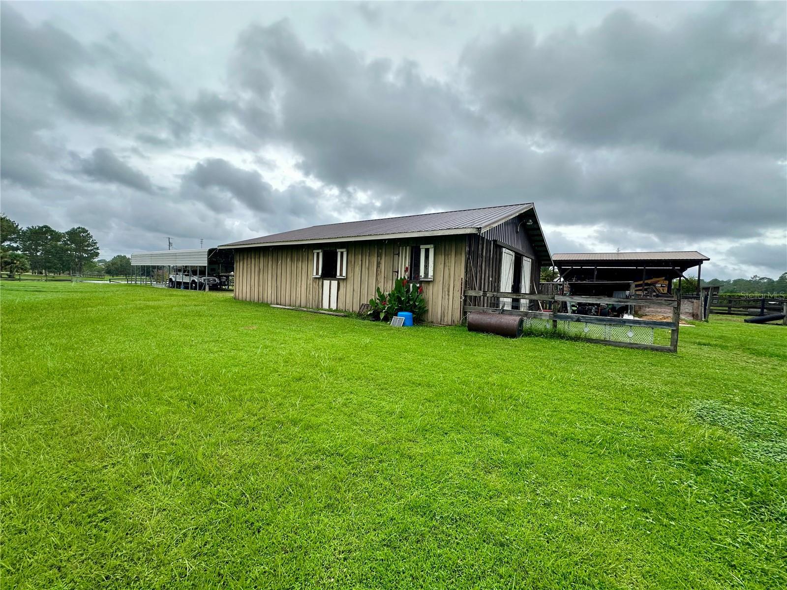 1350 RED COLT CT, ASTOR, FL, 32102