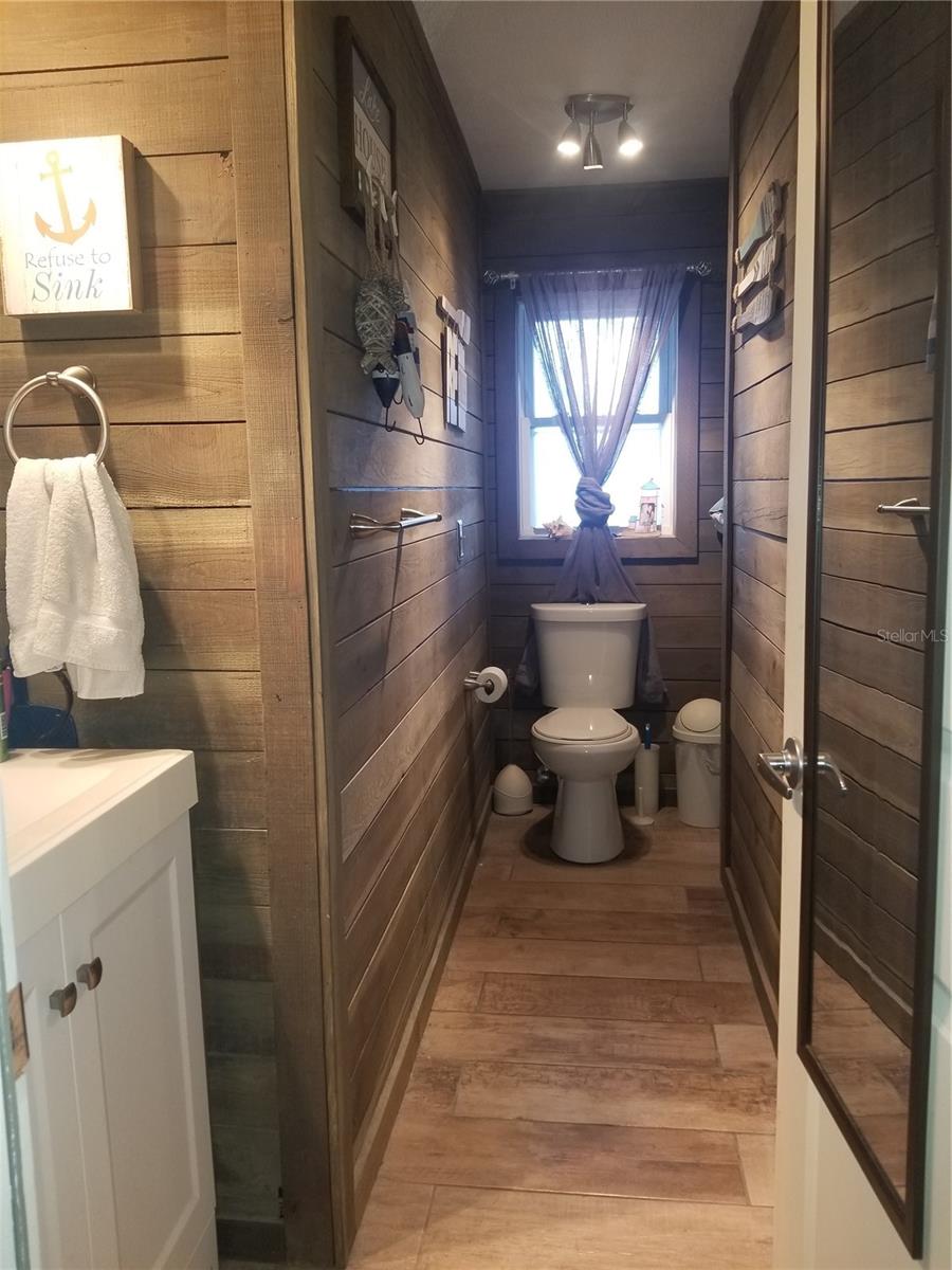 2075 N KEENE RD, CLEARWATER, FL, 33755