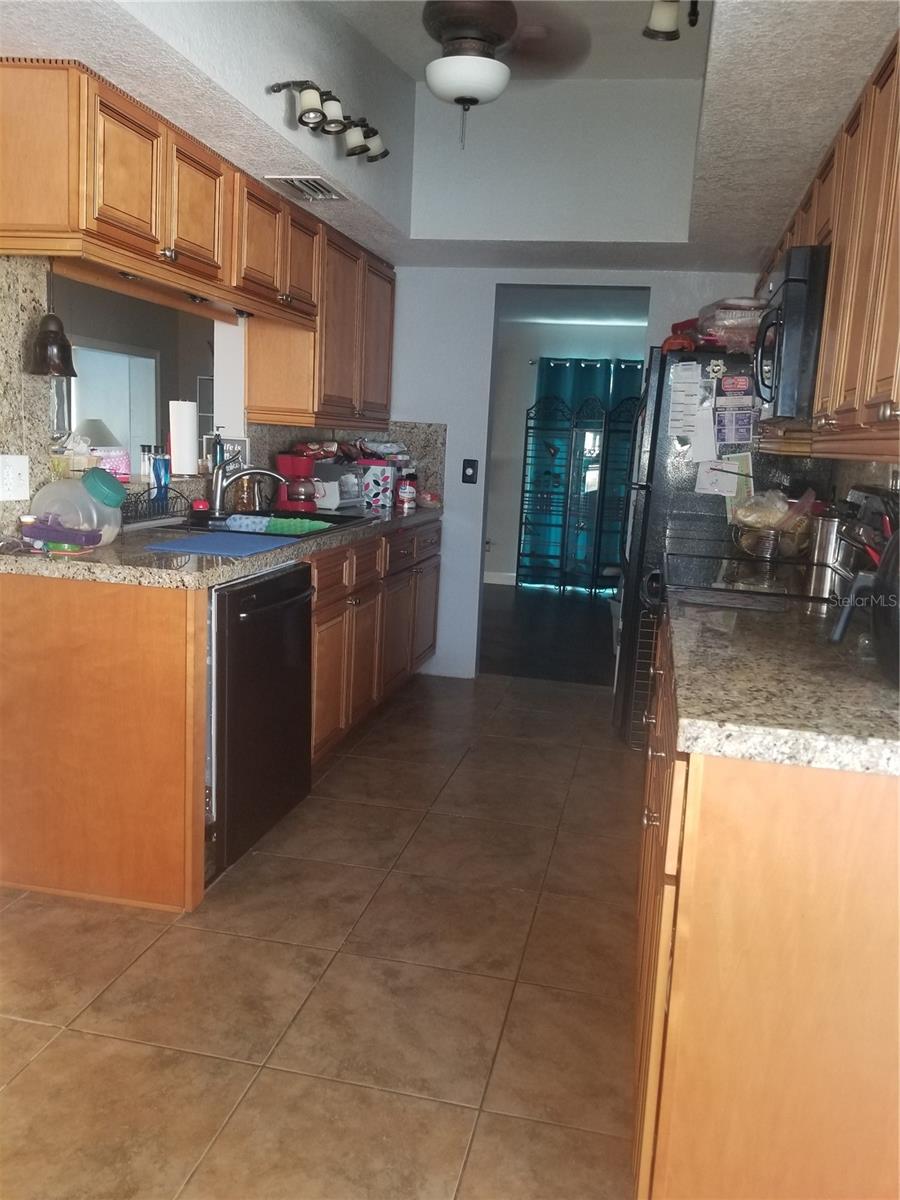 2075 N KEENE RD, CLEARWATER, FL, 33755