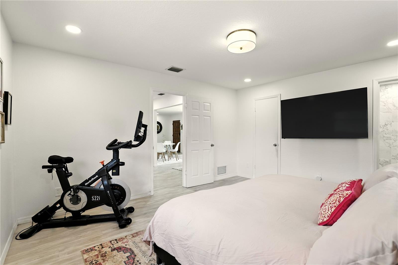 3903 ANDERSON RD, ORLANDO, FL, 32812