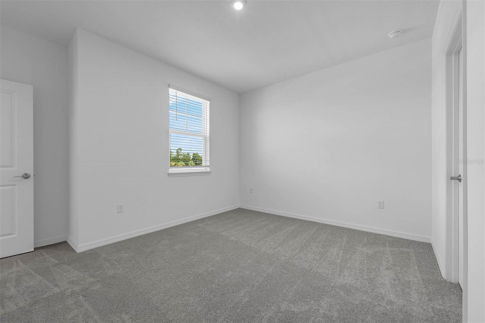 305 PLATFORM LN, DEBARY, FL, 32713