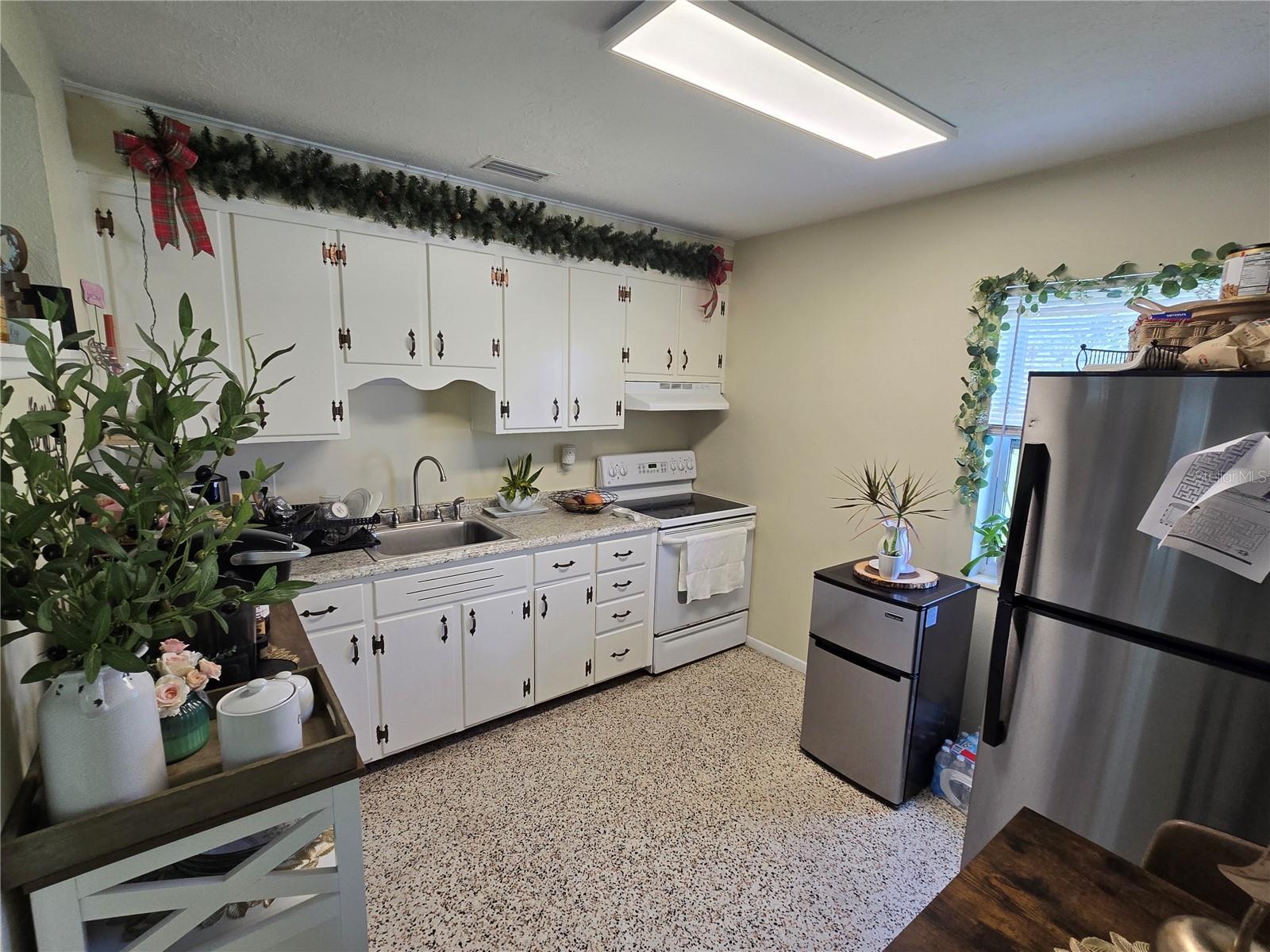 3314 NEW ENGLAND ST, SARASOTA, FL, 34231