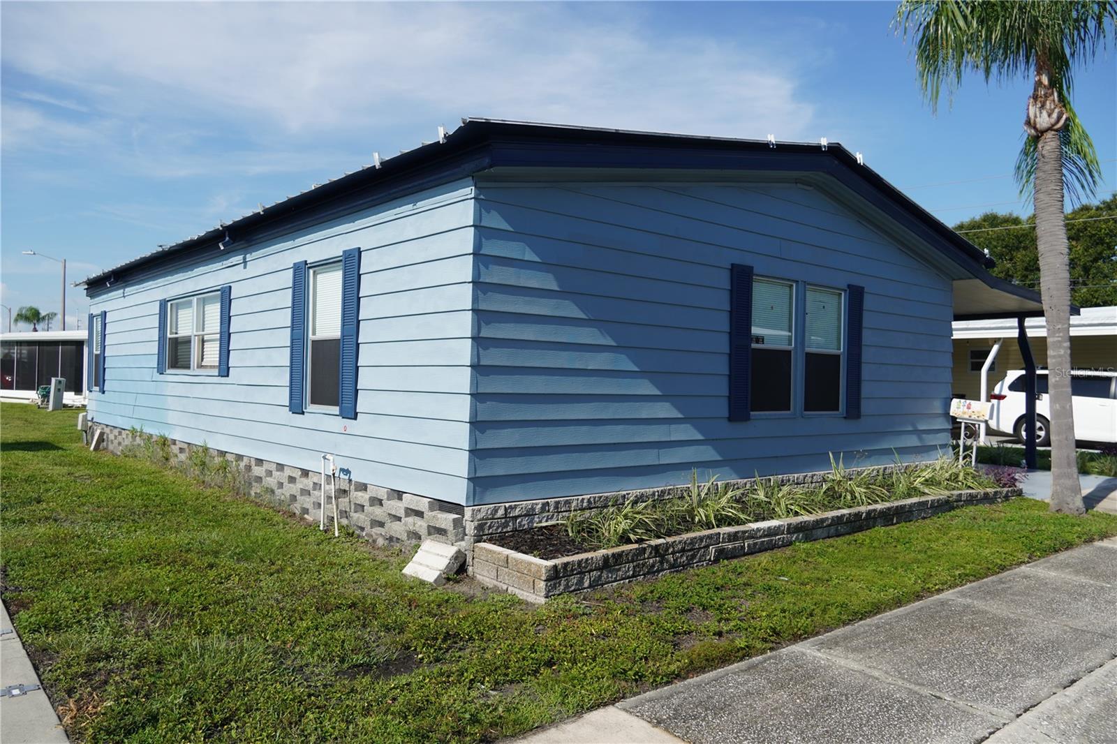 82402 NEW CIRCLE DR N #402, PINELLAS PARK, FL, 33781