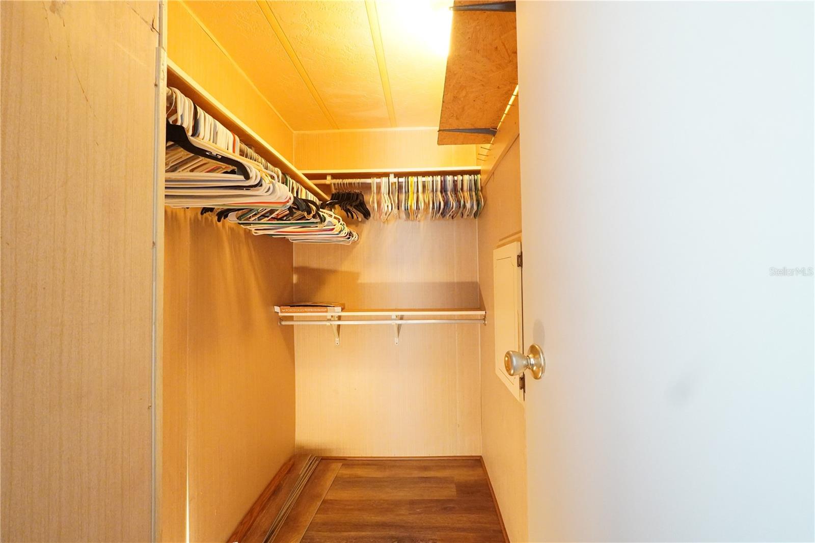 82402 NEW CIRCLE DR N #402, PINELLAS PARK, FL, 33781