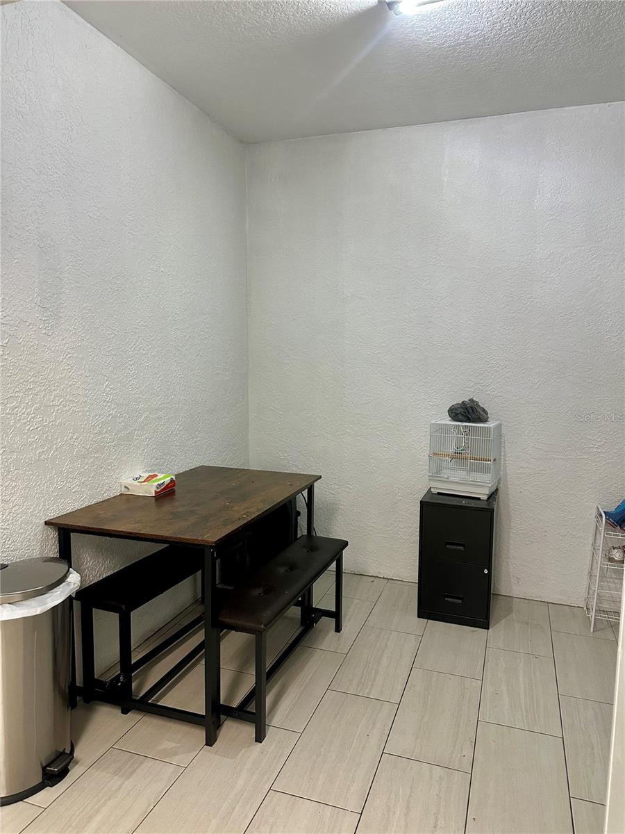 2325 28TH AVE E, PALMETTO, FL, 34221