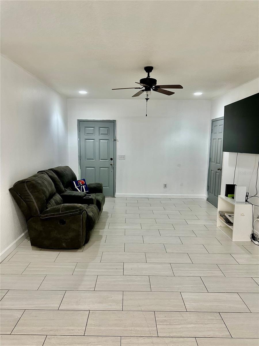 2325 28TH AVE E, PALMETTO, FL, 34221