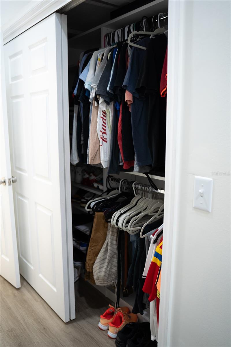 9468 FOREST HILLS CIR, TAMPA, FL, 33612