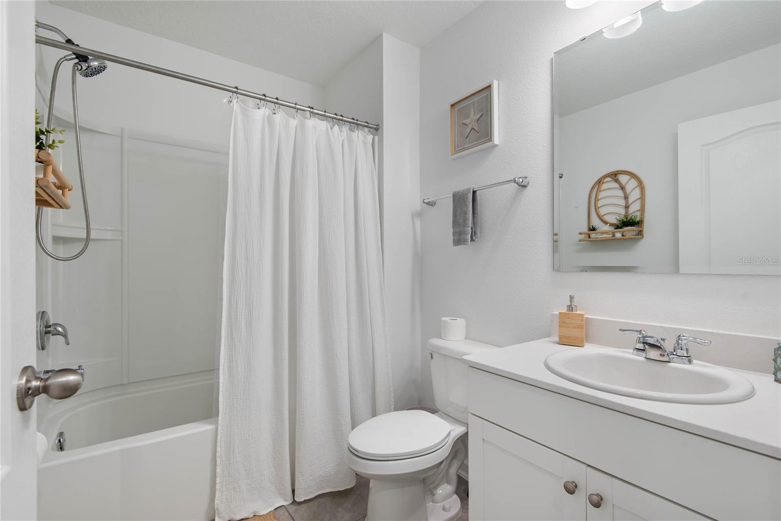 132 REDBUD RD, PALM COAST, FL, 32137