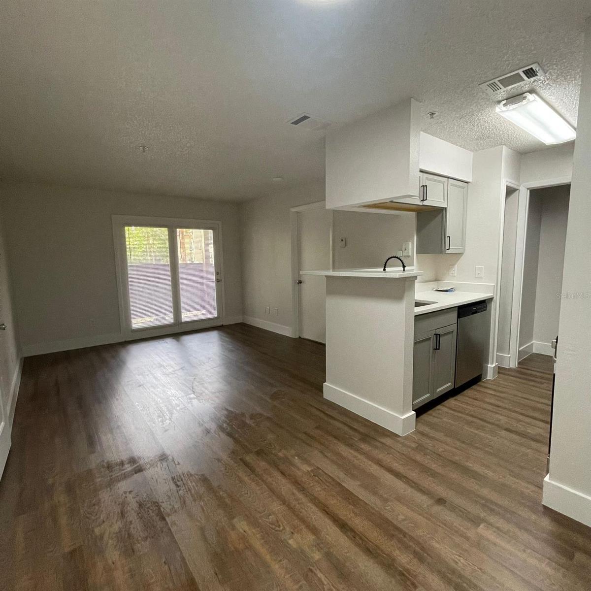 238 AFTON SQ #103, ALTAMONTE SPRINGS, FL, 32714