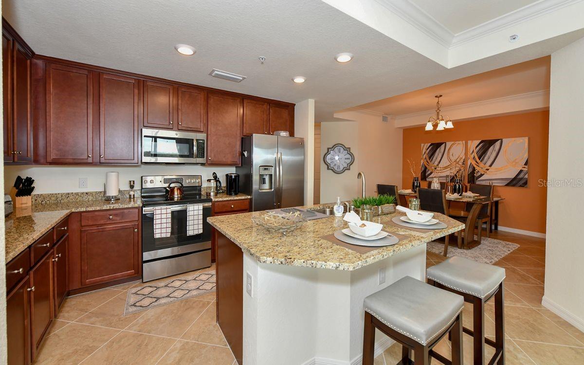 17006 VARDON TER #208, BRADENTON, FL, 34211