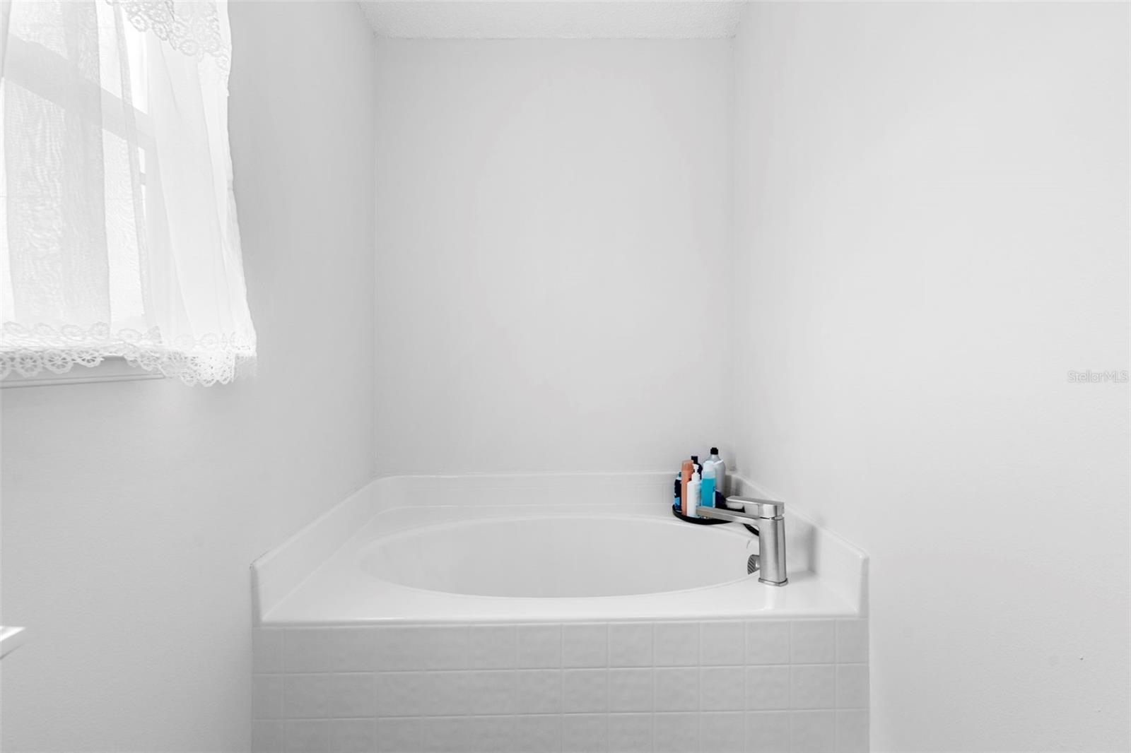 1683 KEELING DR, DELTONA, FL, 32738