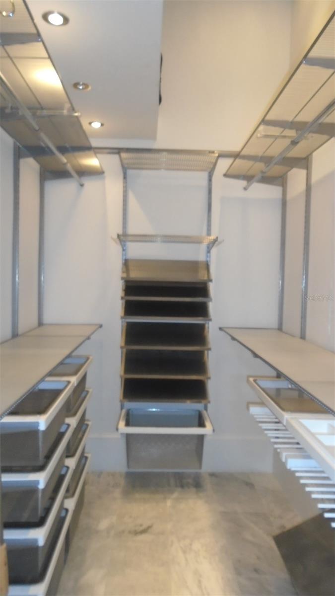 1249 LAKE WILLISARA CIR #GE, ORLANDO, FL, 32806