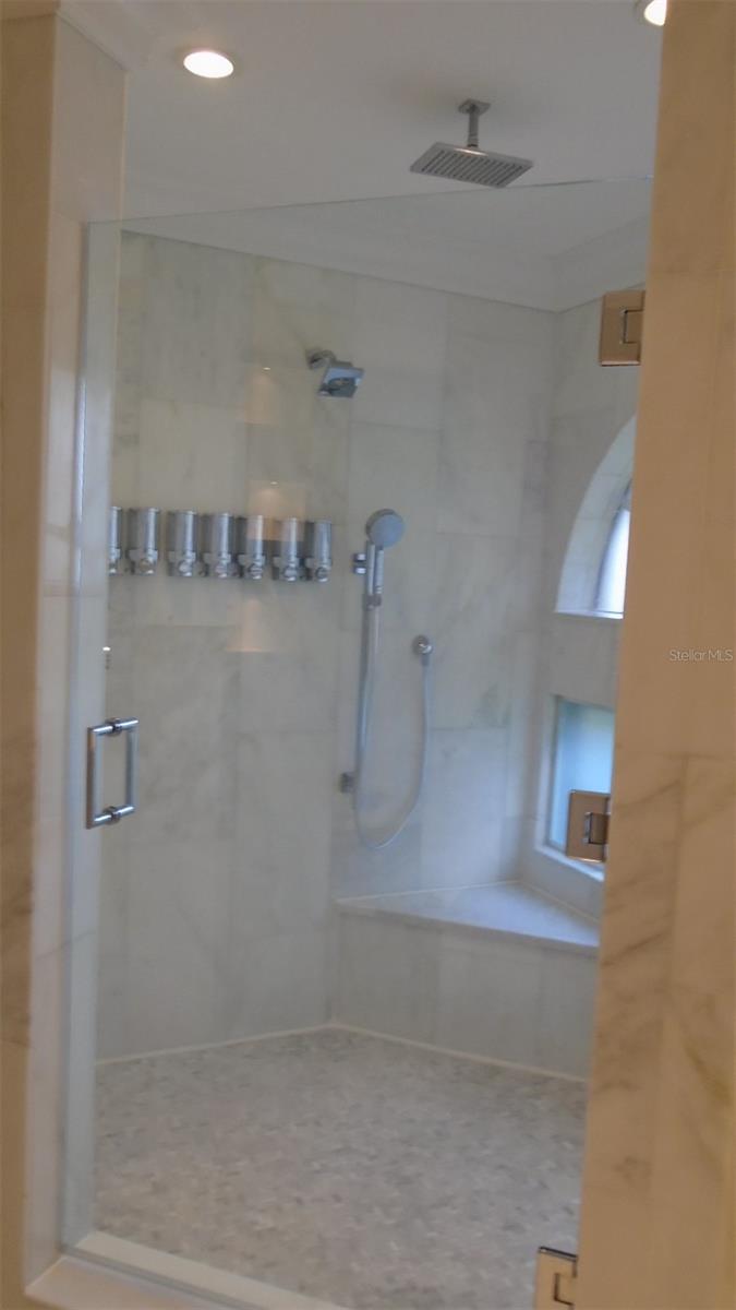 1249 LAKE WILLISARA CIR #GE, ORLANDO, FL, 32806