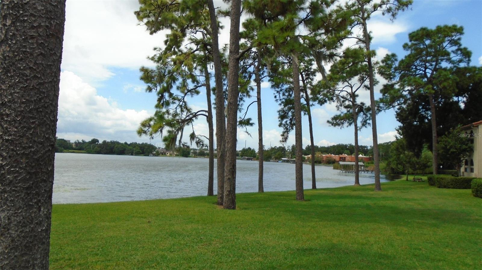 1249 LAKE WILLISARA CIR #GE, ORLANDO, FL, 32806