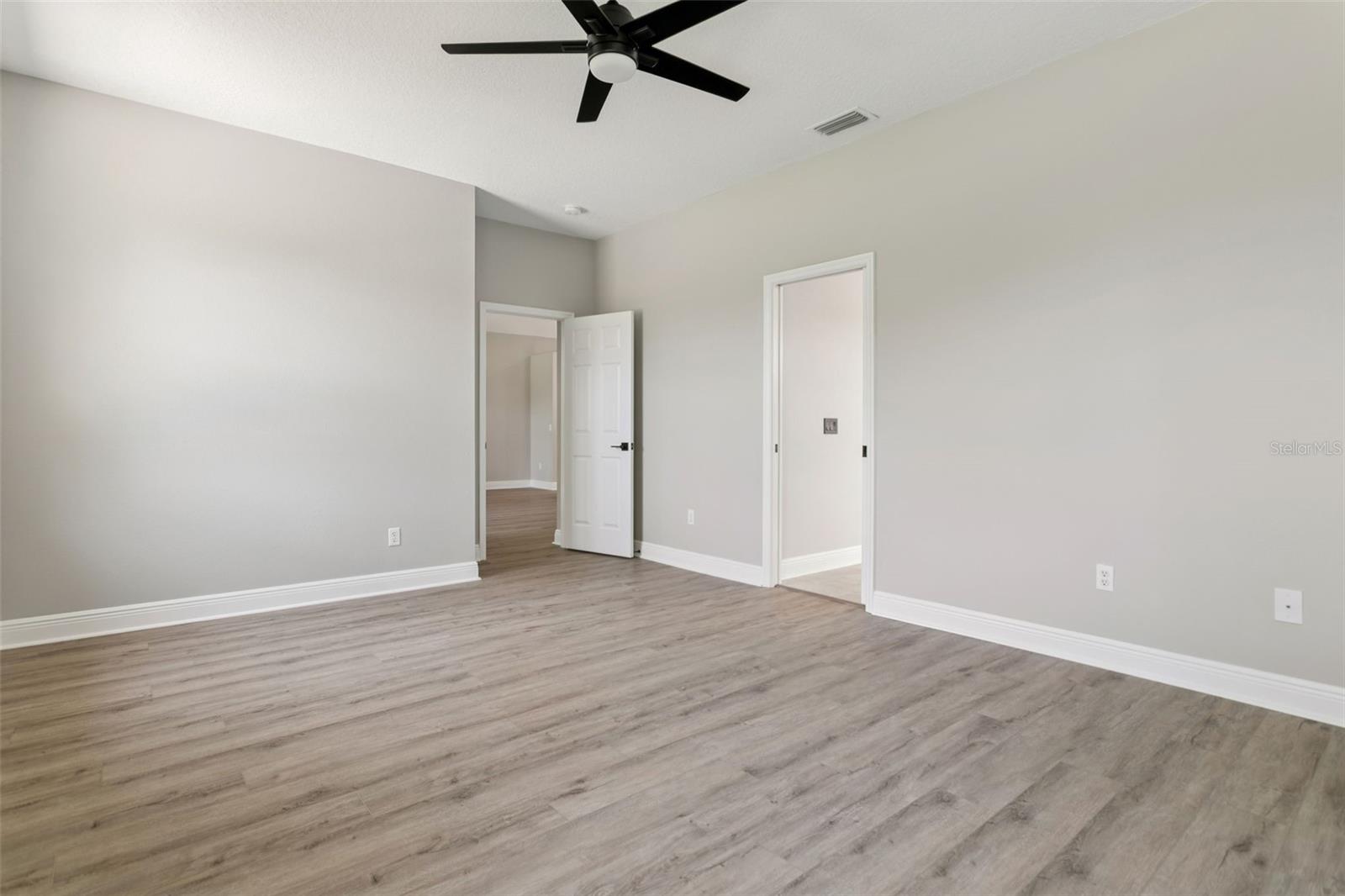 4735 DUNNIE DR, TAMPA, FL, 33614