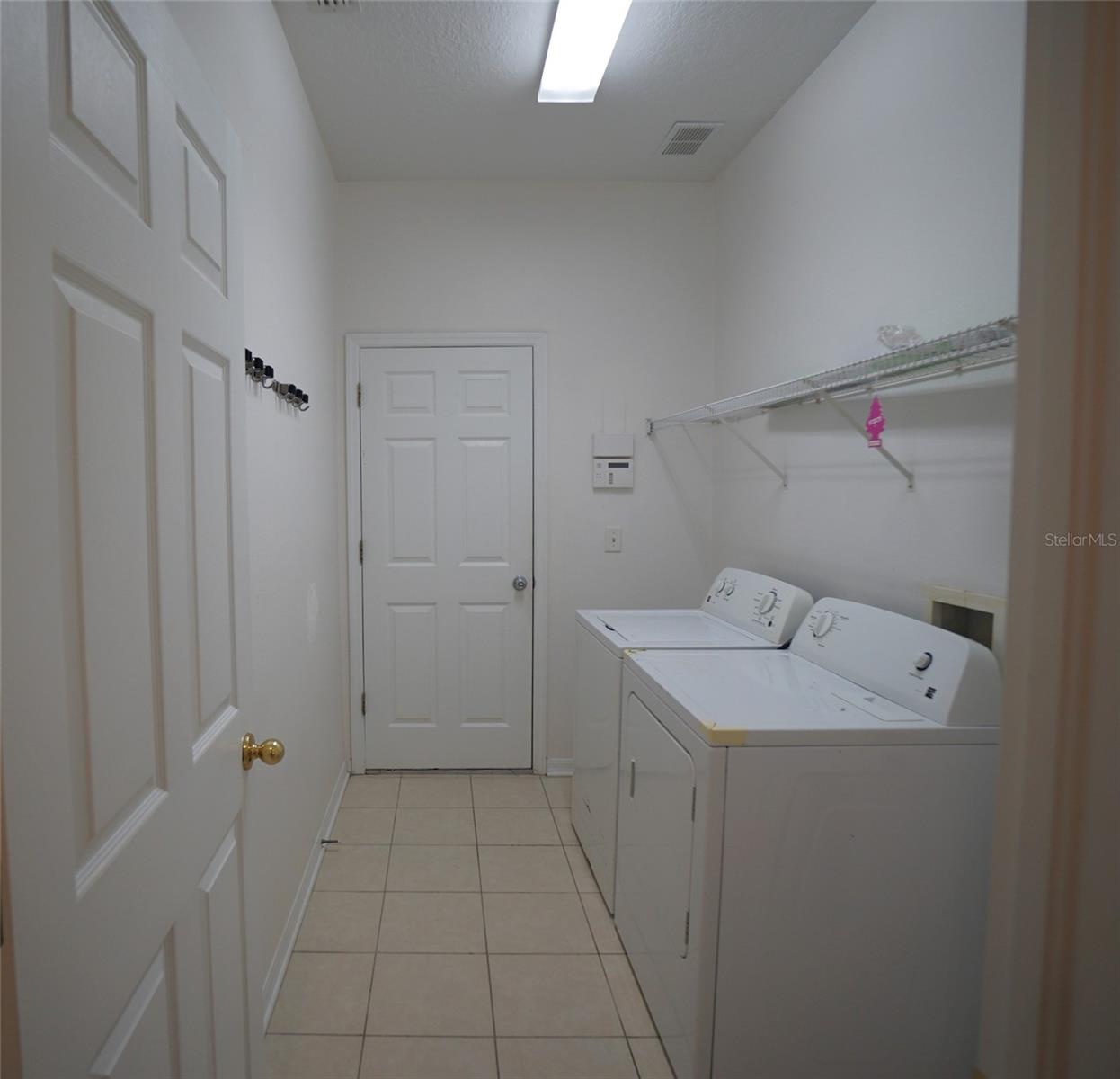 1112 NASHVILLE DR, WESLEY CHAPEL, FL, 33544