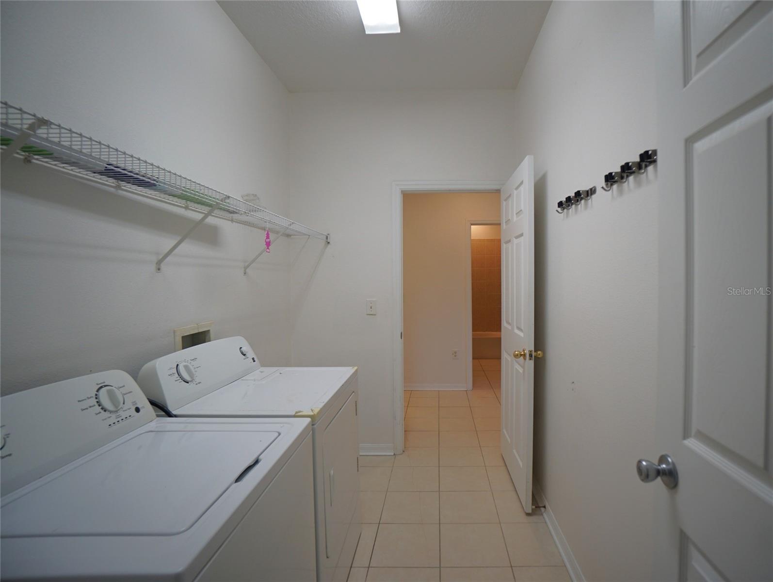 1112 NASHVILLE DR, WESLEY CHAPEL, FL, 33544