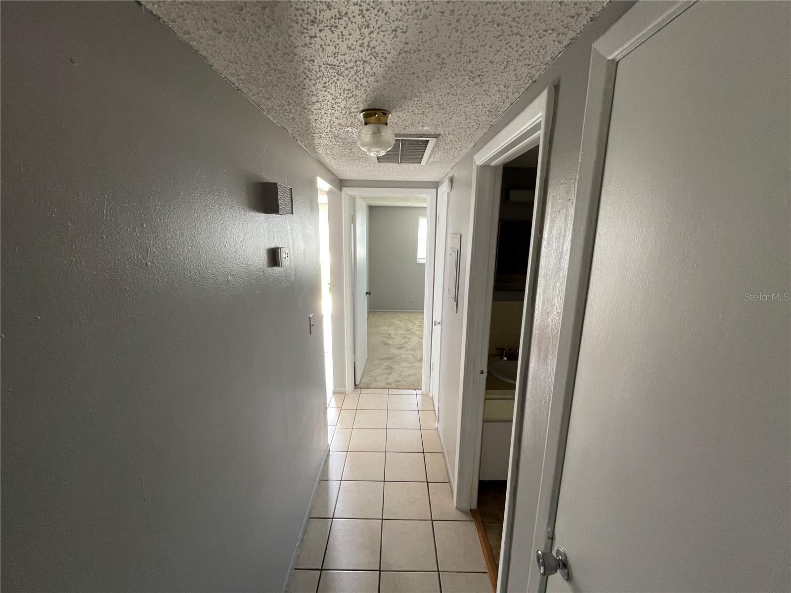 4136 SHORELINE DR, NEW PORT RICHEY, FL, 34652