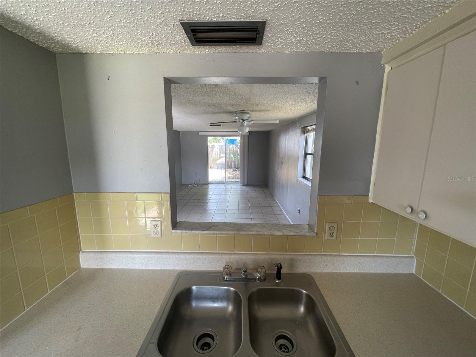 4136 SHORELINE DR, NEW PORT RICHEY, FL, 34652