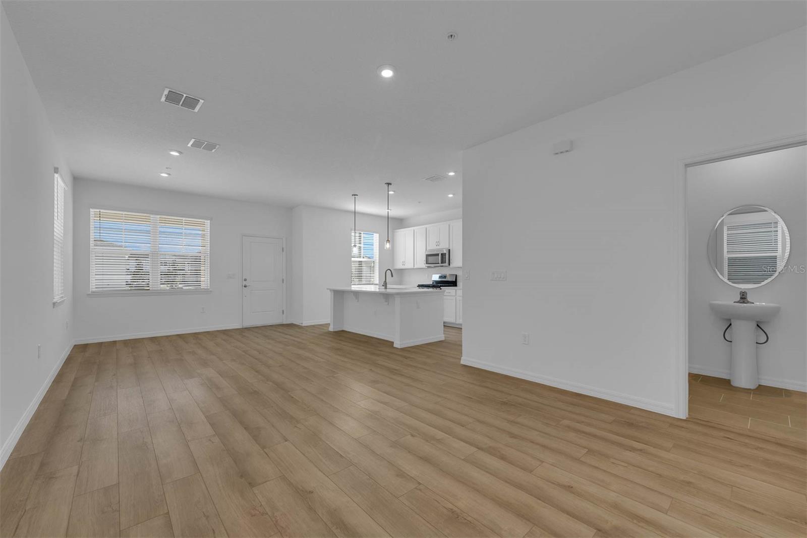 469 BELMOND DR, DEBARY, FL, 32713