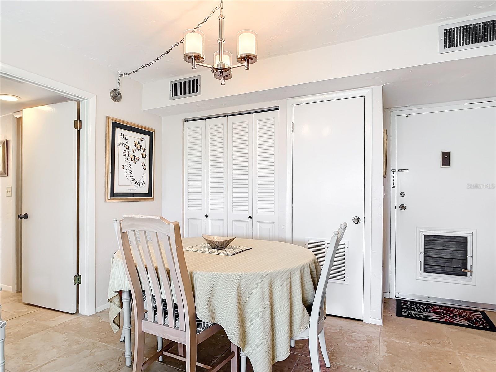 618 BIRD BAY DR S #202, VENICE, FL, 34285