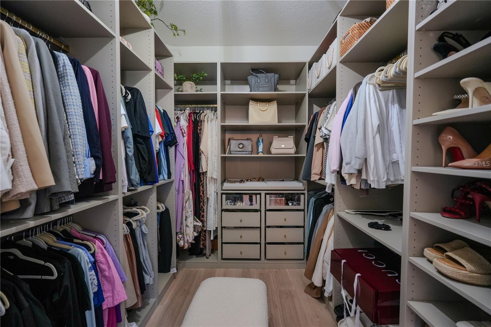 23533 VALDERAMA LN, SORRENTO, FL, 32776