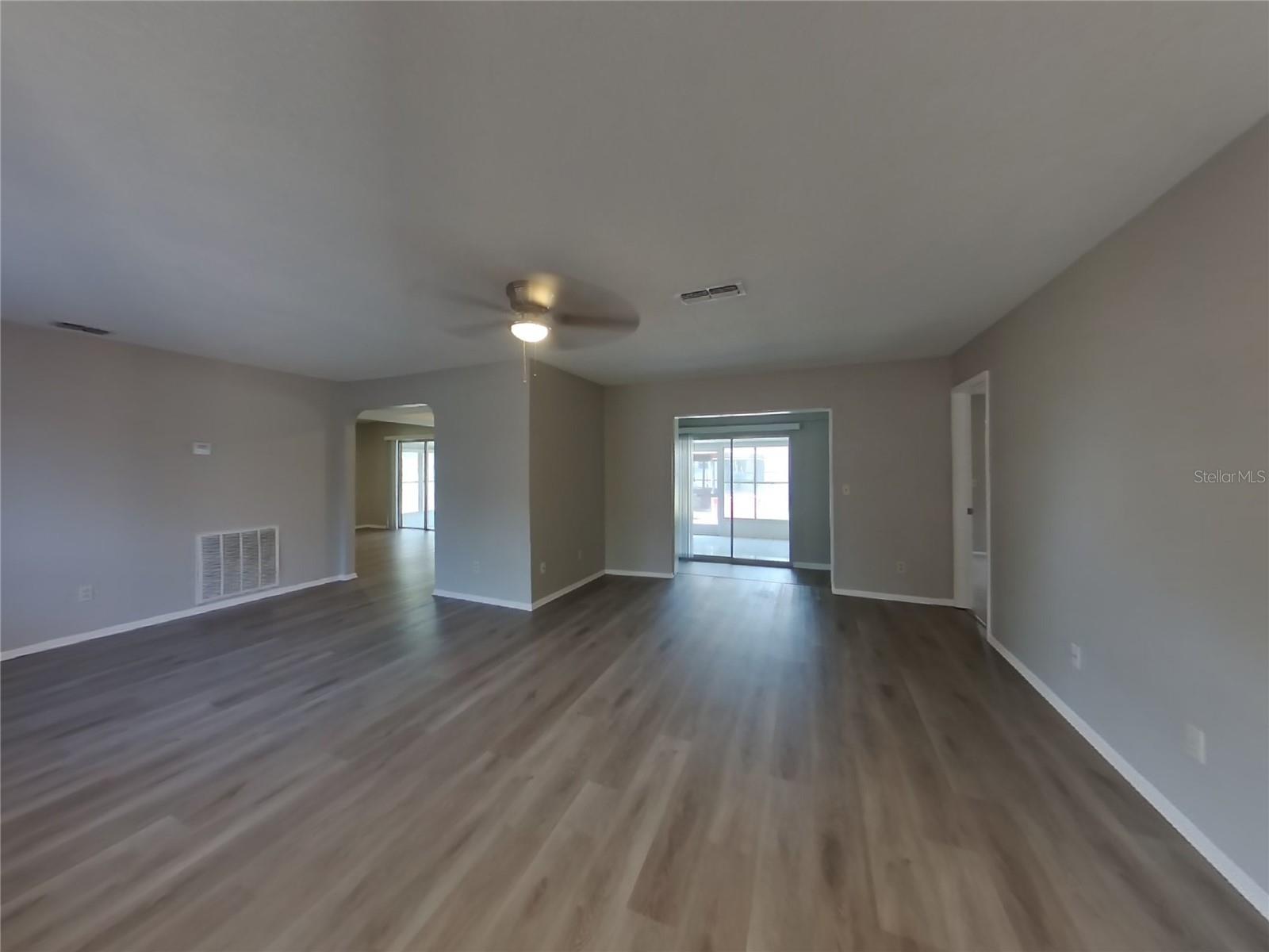 202 VALLEY DR, BRANDON, FL, 33510