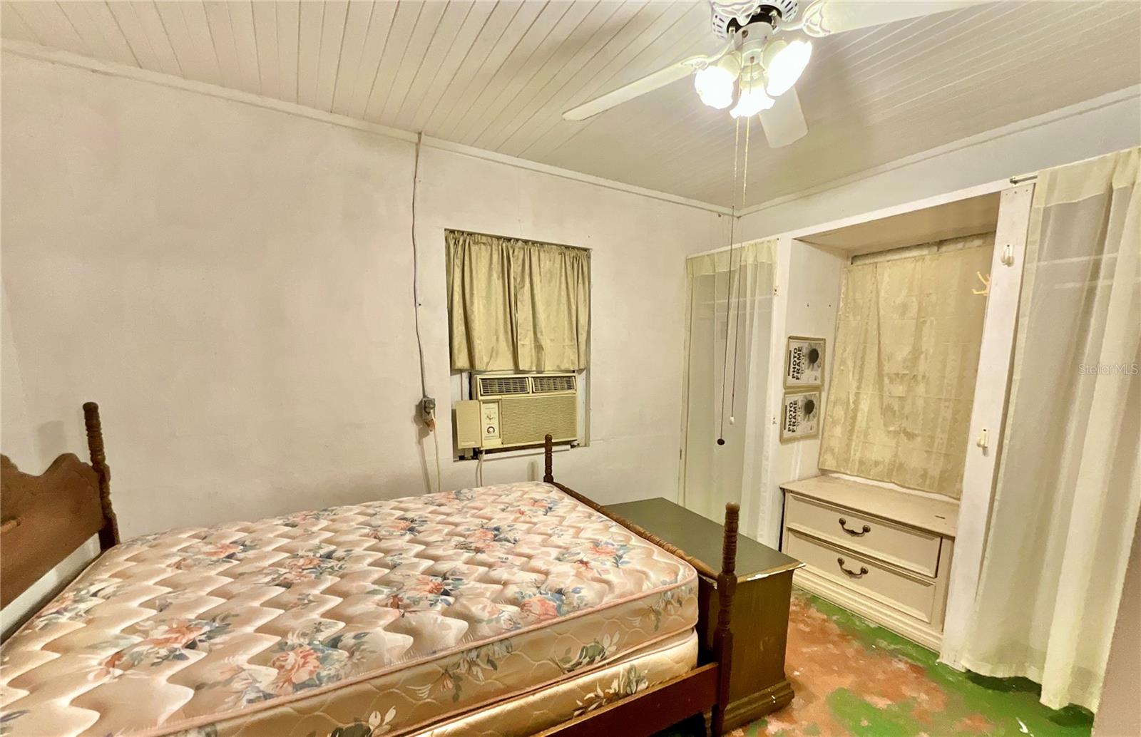 16518 SE 207TH ST, HAWTHORNE, FL, 32640