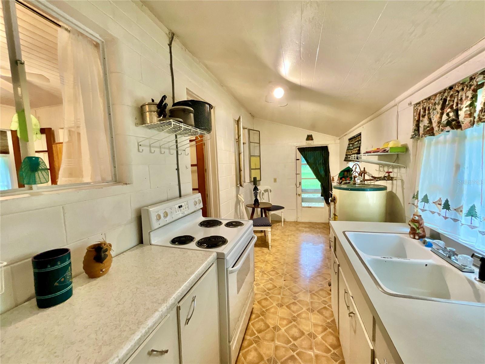 16518 SE 207TH ST, HAWTHORNE, FL, 32640